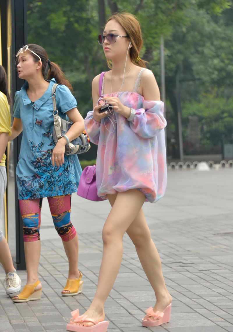 这样款式的灯笼裙还是很少见啊(1)