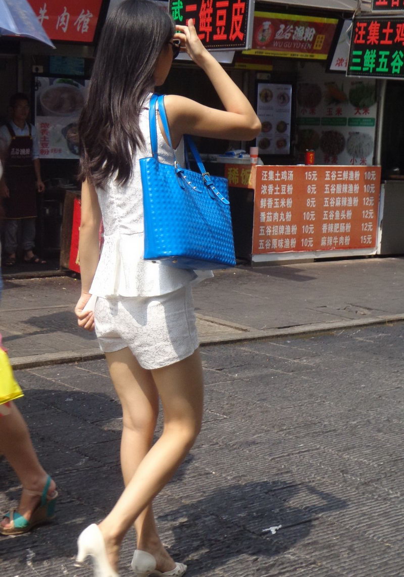 武汉的步行街见到的美女