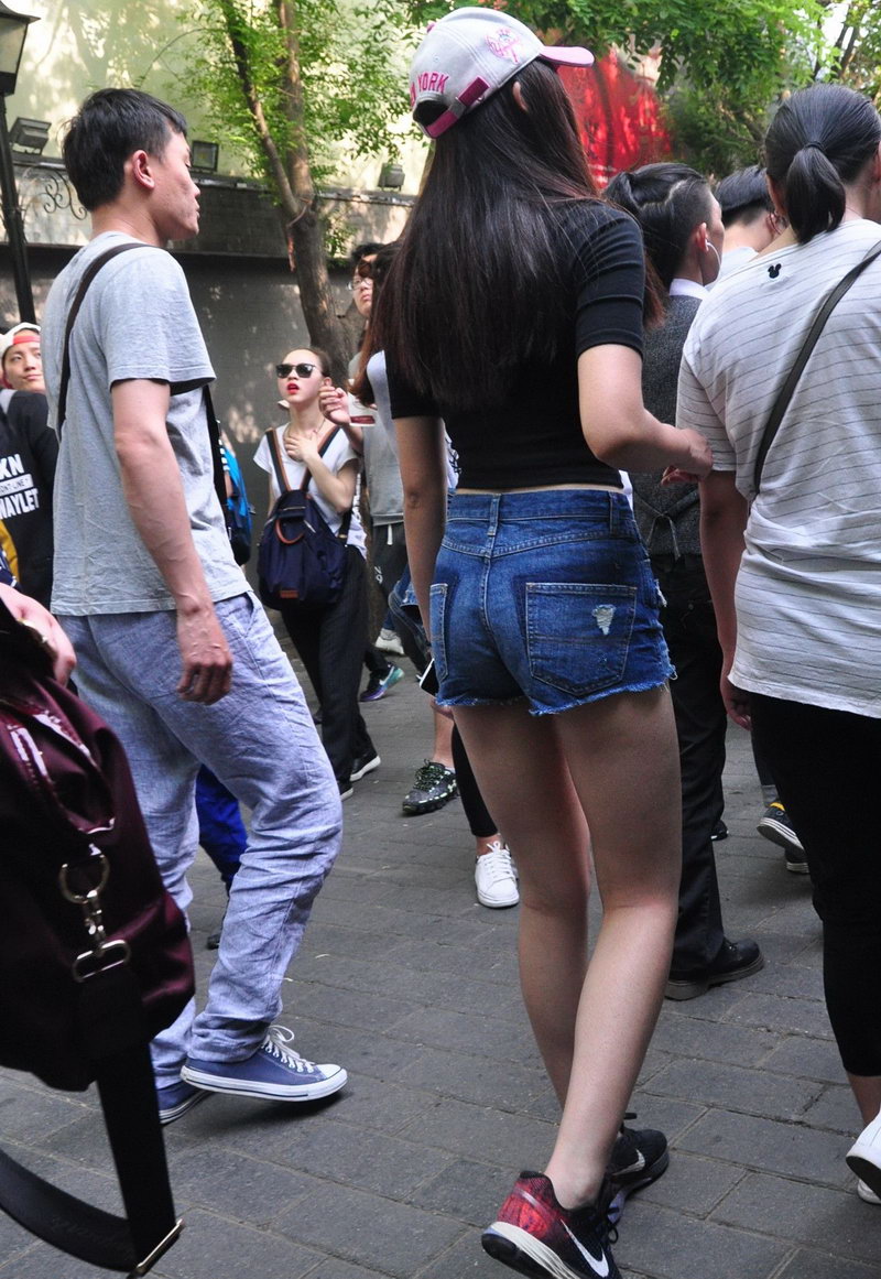 旅游的时候见到的美女2