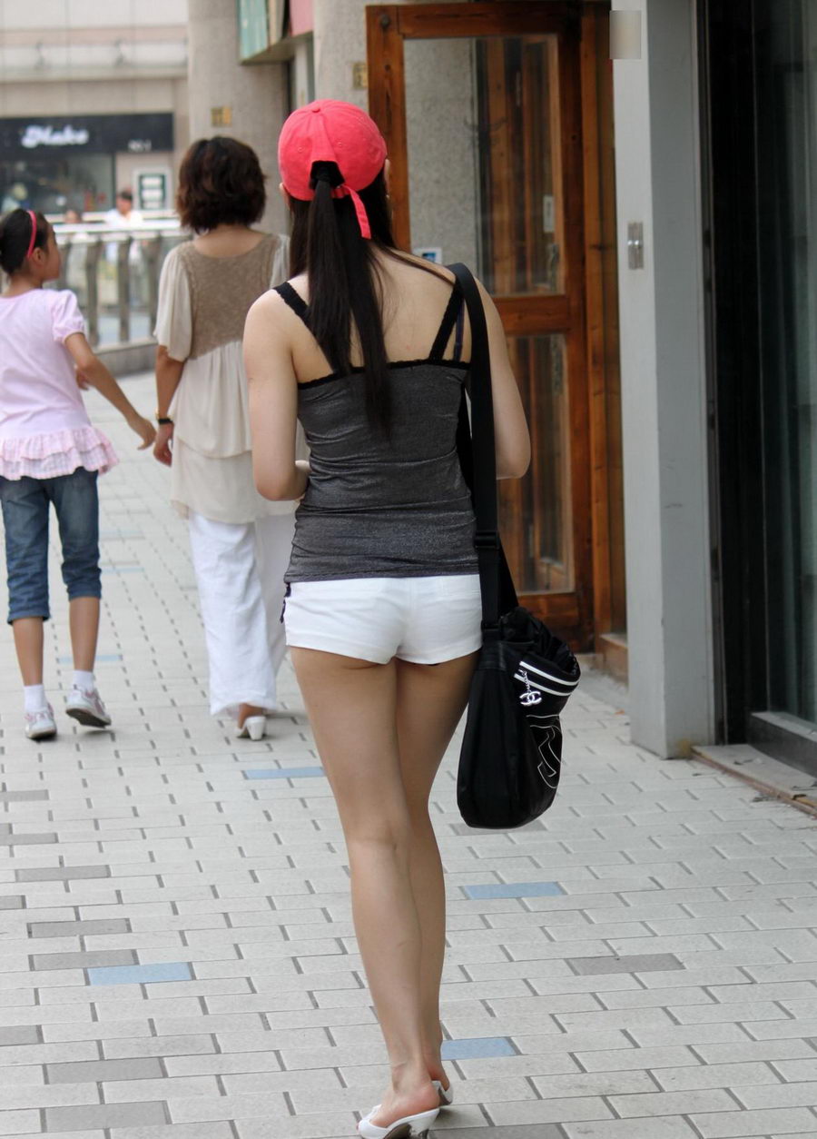 中国第五大道高质量街拍大长腿美女