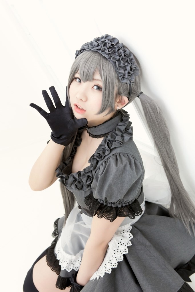 女仆装coser5