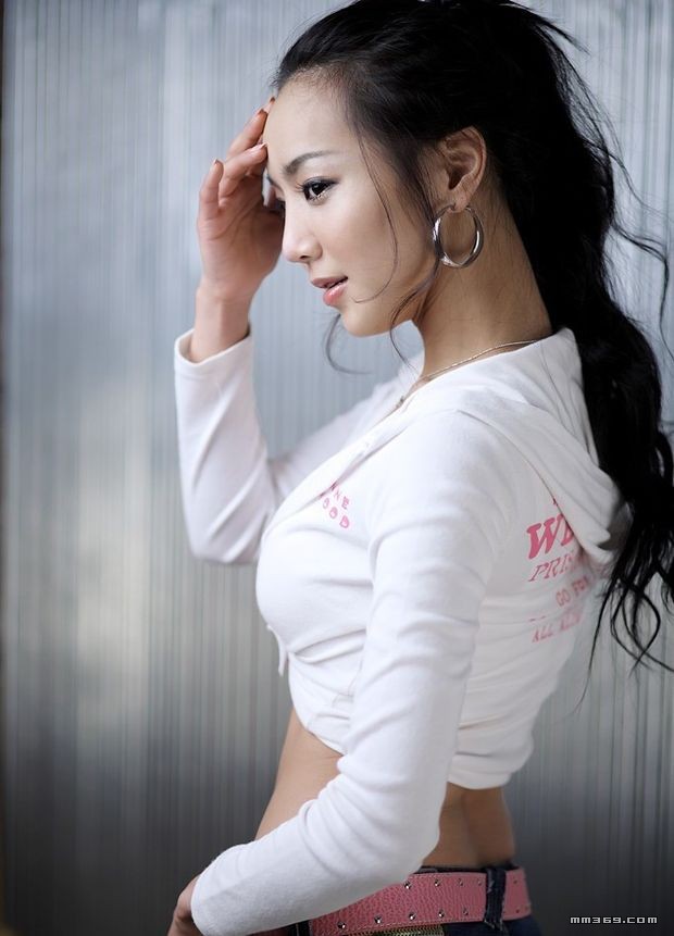 典型的清纯韩国女人
